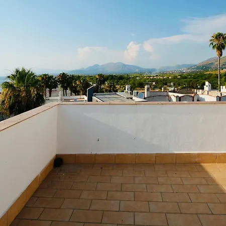 Apartament La Scogliera *