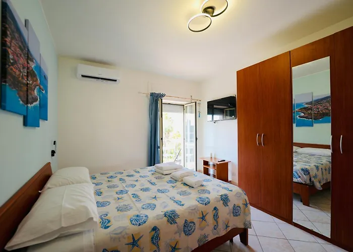 La Scogliera Cirella